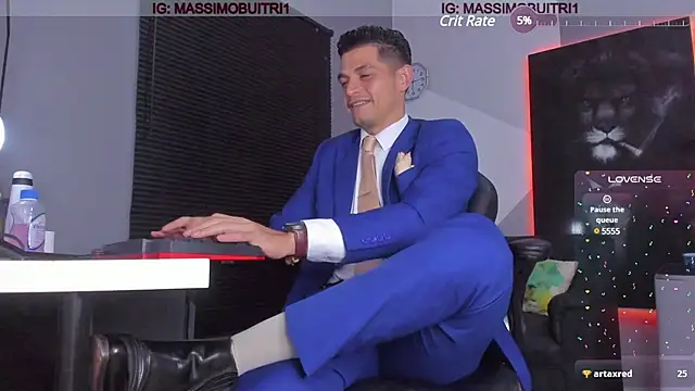 Snapshot of massimo_g chatting on 02-06-25, 12:43 massimo g online show from 02-06-25, 12:43