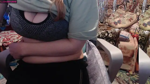 Snapshot of sweetbbabe chatting on 02-13-25, 07:52 sweetbbabe online show from 02-13-25, 07:52