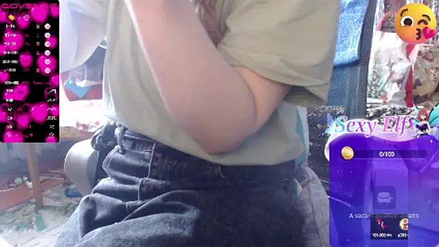Snapshot of sweetbbabe chatting on 02-16-25, 11:38 sweetbbabe online show from 02-16-25, 11:38