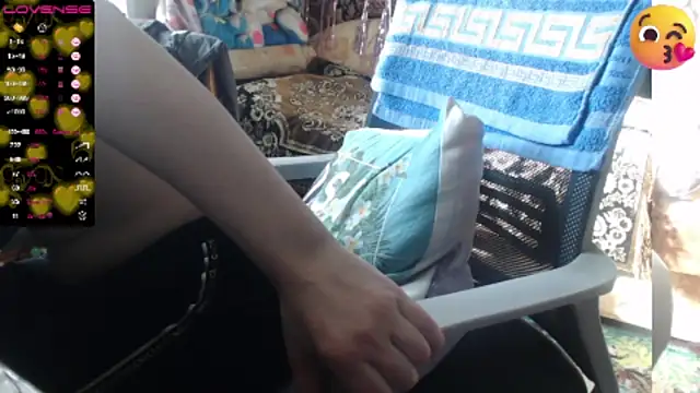 Snapshot of sweetbbabe chatting on 02-21-25, 09:56 sweetbbabe online show from 02-21-25, 09:56
