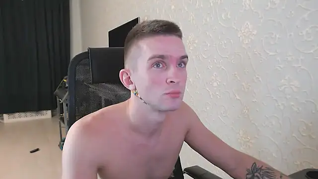 Snapshot of Marselle_Laker chatting on 01-18-25, 12:04 Marselle Laker online show from 01-18-25, 12:04