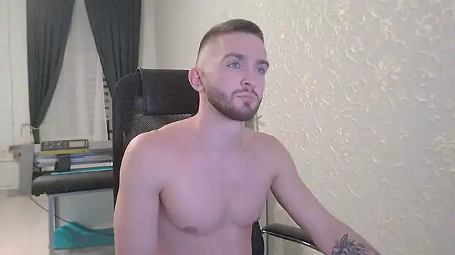 Snapshot of Marselle_Laker chatting on 03-01-25, 11:47 Marselle Laker online show from 03-01-25, 11:47