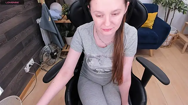 Snapshot of JannaVerdi_ chatting on 02-10-25, 06:42 JannaVerdi online show from 02-10-25, 06:42