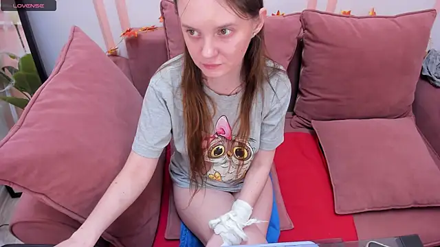 Snapshot of JannaVerdi_ chatting on 10-28-25, 06:28 JannaVerdi online show from 10-28-25, 06:28