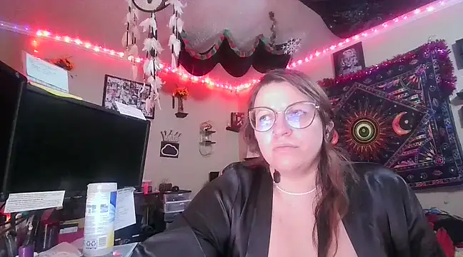 Snapshot of spunlikecottoncandy chatting on 01-11-25, 12:18 spunlikecottoncandy online show from 01-11-25, 12:18