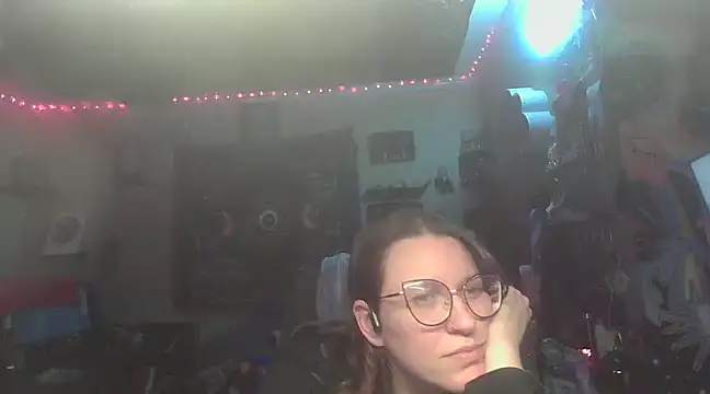 Snapshot of spunlikecottoncandy chatting on 02-17-25, 05:10 spunlikecottoncandy online show from 02-17-25, 05:10