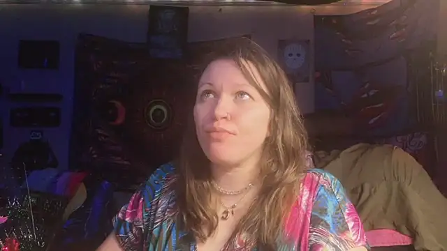 Snapshot of spunlikecottoncandy chatting on 09-25-25, 03:27 spunlikecottoncandy online show from 09-25-25, 03:27