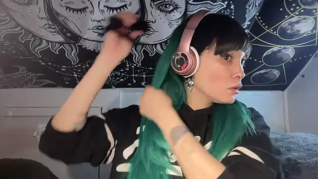 FRRANNKIE online show from 01-31-25, 09:27