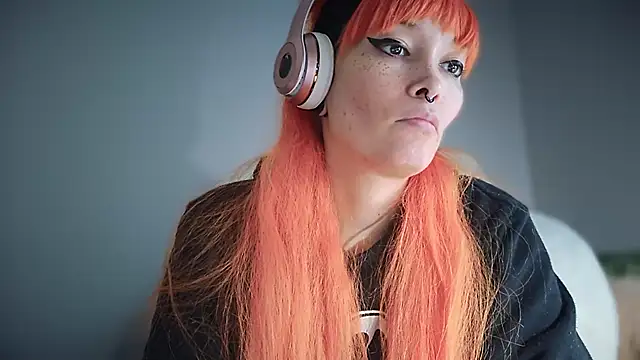 FRRANNKIE online show from 10-28-25, 06:54