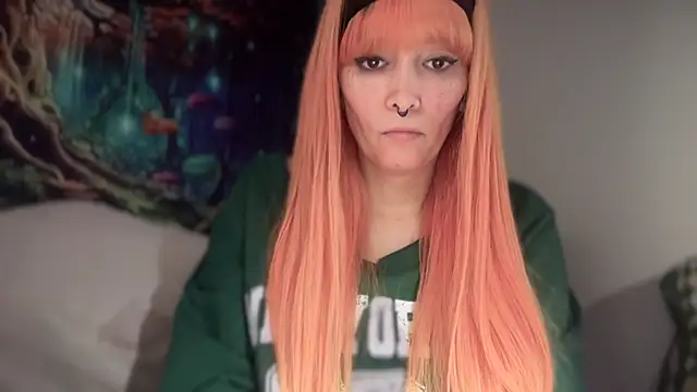 Snapshot of FRRANNKIE chatting on 02-08-26, 06:55 FRRANNKIE online show from 02-08-26, 06:55