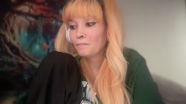 Snapshot of FRRANNKIE chatting on 03-02-26, 05:08 FRRANNKIE online show from 03-02-26, 05:08