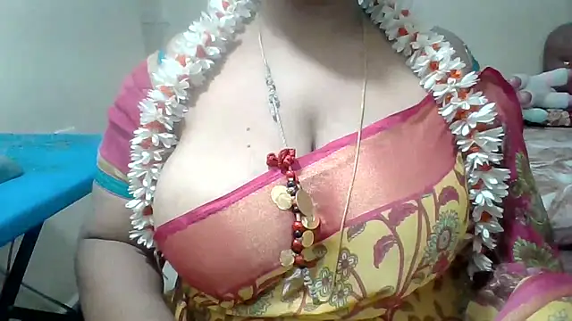 Snapshot of archanatelugu9 chatting on 04-30-26, 05:08 archanatelugu9 online show from 04-30-26, 05:08