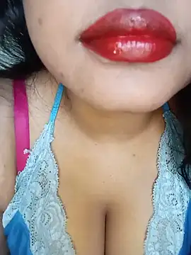 Hotlisa online show from 05-12-26, 03:47