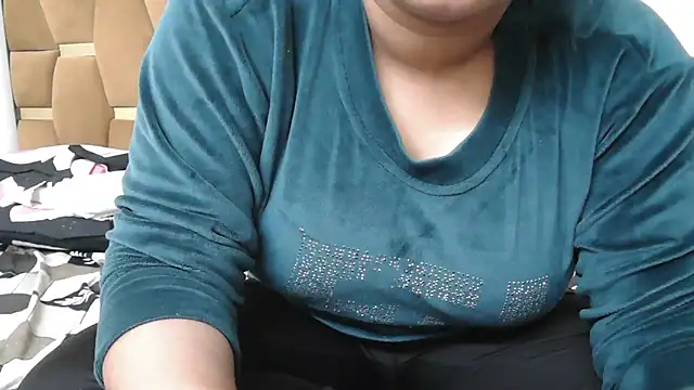 shivi moto online show from 02-27-25, 03:58