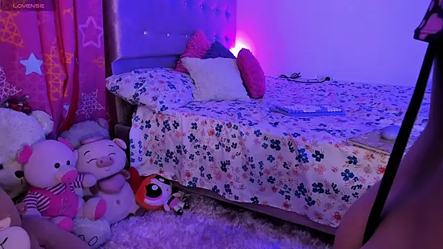 LucianaCarter online show from 11-08-25, 11:25