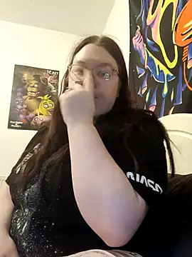 Sexycurvyemilyy online show from 11-19-25, 07:25