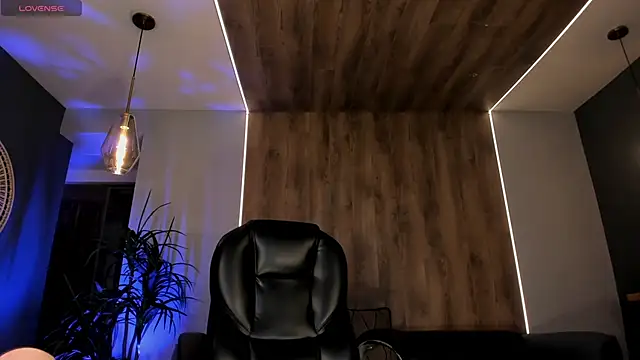 SophiePalmer online show from 10-23-25, 11:20