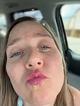 SkyelarSommer online show from 04-23-26, 02:52