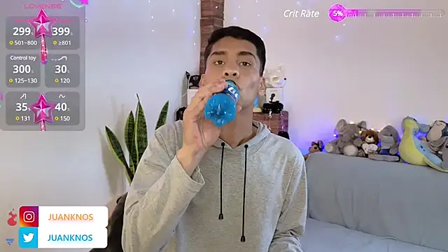 by pandora online show from 02-09-25, 06:26