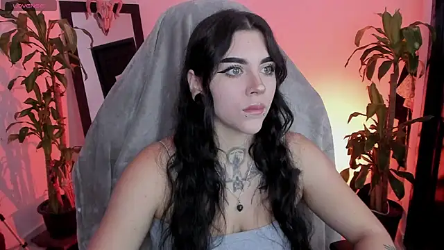 MissCharlottte18 online show from 05-01-26, 03:55