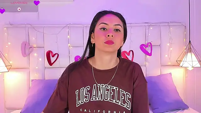 SarahSophia  online show from 02-13-25, 11:39