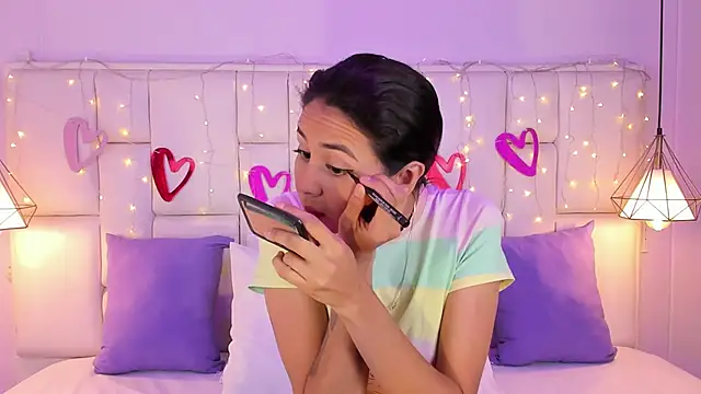 SarahSophia  online show from 02-26-25, 11:30