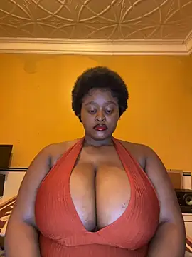 Snapshot of KnockoutBestie chatting on 12-02-25, 08:04 KnockoutBestie online show from 12-02-25, 08:04