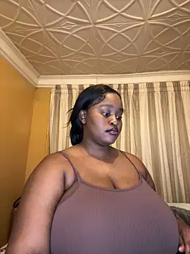 Snapshot of KnockoutBestie chatting on 04-03-26, 07:56 KnockoutBestie online show from 04-03-26, 07:56