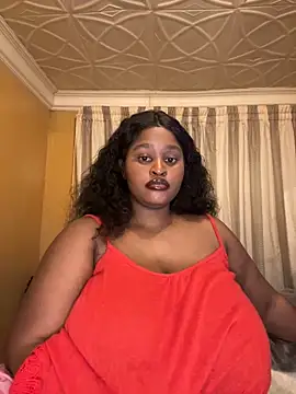 Snapshot of KnockoutBestie chatting on 04-14-26, 06:47 KnockoutBestie online show from 04-14-26, 06:47