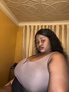 Snapshot of KnockoutBestie chatting on 04-16-26, 05:47 KnockoutBestie online show from 04-16-26, 05:47