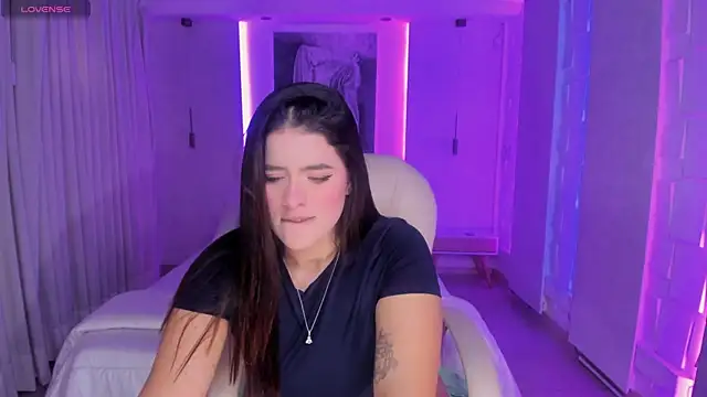 nathalie rivers online show from 11-05-25, 11:21