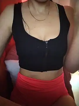 LissaThompsom online show from 05-20-26, 11:49
