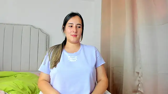 Hanna86 online show from 11-14-25, 07:34