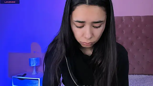 AmyOlimpo online show from 01-27-25, 08:40