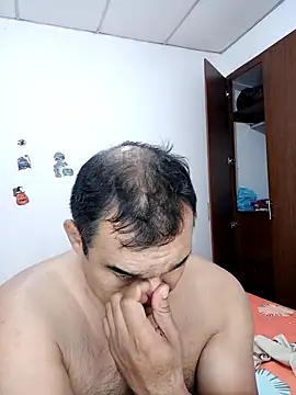 Snapshot of Angeelus2 chatting on 03-05-26, 05:53 Angeelus2 online show from 03-05-26, 05:53