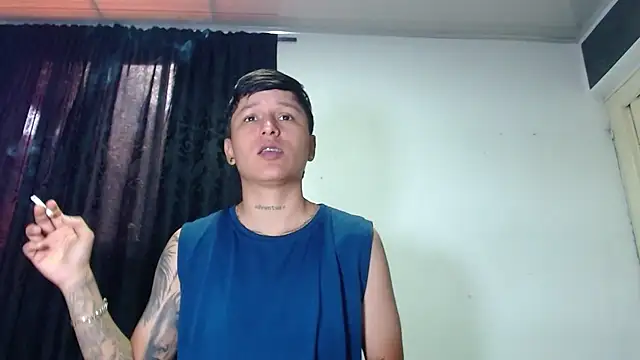 Snapshot of Tamarahryan chatting on 02-19-25, 02:12 Tamarahryan online show from 02-19-25, 02:12