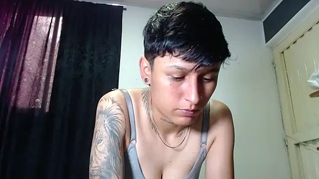 Snapshot of Tamarahryan chatting on 02-22-25, 06:08 Tamarahryan online show from 02-22-25, 06:08