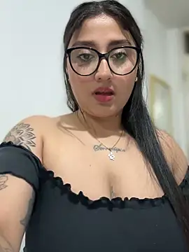 croftsmila online show from 02-15-25, 04:58