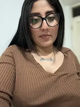 croftsmila online show from 02-26-25, 04:14