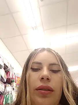 Misscata1106 online show from 04-15-26, 06:04