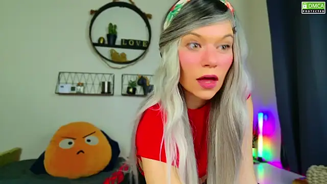 Kittychatte online show from 12-11-24, 08:28