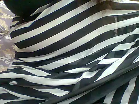 Snapshot of radhatelugu chatting on 10-24-25, 07:38 radhatelugu online show from 10-24-25, 07:38