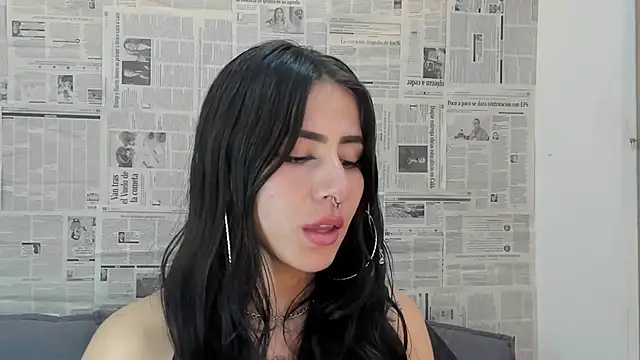 Snapshot of Mhelanny2 chatting on 01-12-25, 09:08 Mhelanny2 online show from 01-12-25, 09:08