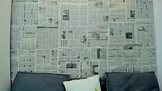 Snapshot of Mhelanny2 chatting on 01-24-25, 03:55 Mhelanny2 online show from 01-24-25, 03:55