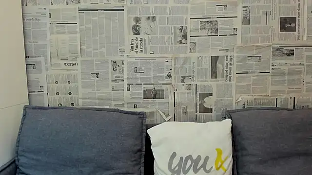 Snapshot of Mhelanny2 chatting on 01-26-25, 04:09 Mhelanny2 online show from 01-26-25, 04:09