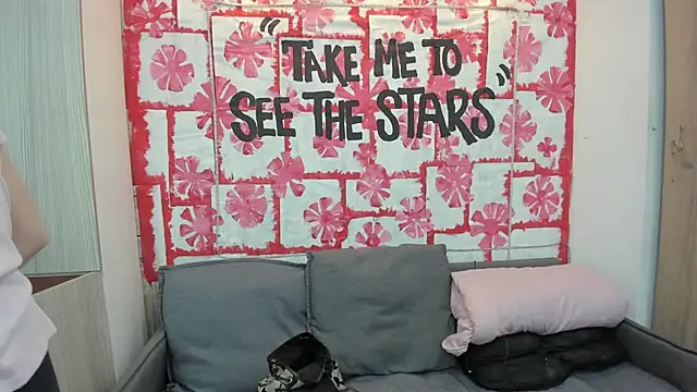 Snapshot of Mhelanny2 chatting on 03-01-25, 08:34 Mhelanny2 online show from 03-01-25, 08:34