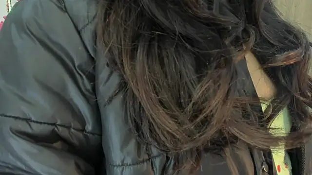 Snapshot of Mhelanny2 chatting on 03-08-25, 09:39 Mhelanny2 online show from 03-08-25, 09:39