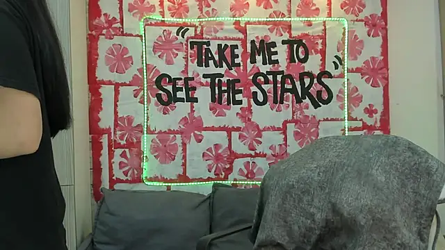 Snapshot of Mhelanny2 chatting on 03-15-25, 08:48 Mhelanny2 online show from 03-15-25, 08:48