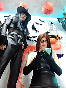 Snapshot of latintransbigcum chatting on 10-30-25, 03:35 latintransbigcum online show from 10-30-25, 03:35