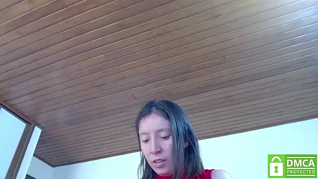 Snapshot of Sophi_Cute chatting on 01-05-25, 06:35 Sophi Cute online show from 01-05-25, 06:35